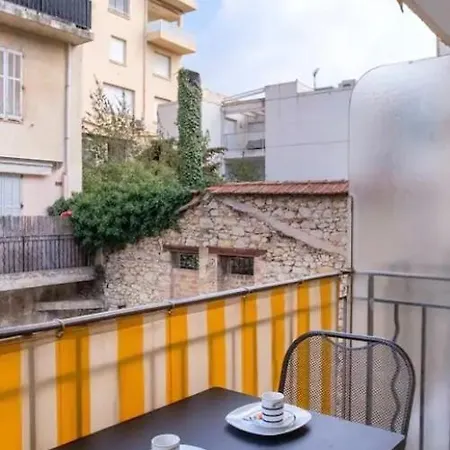 3 Pieces- Vieux Port- Terrasse - Parking Possible Apartament *